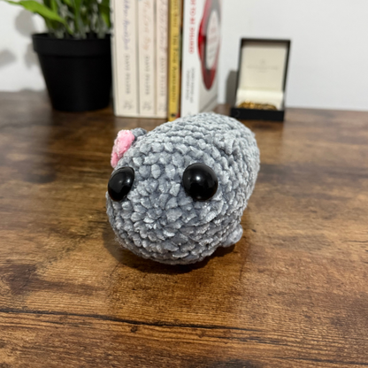 MySadHamster™ Large Crochet