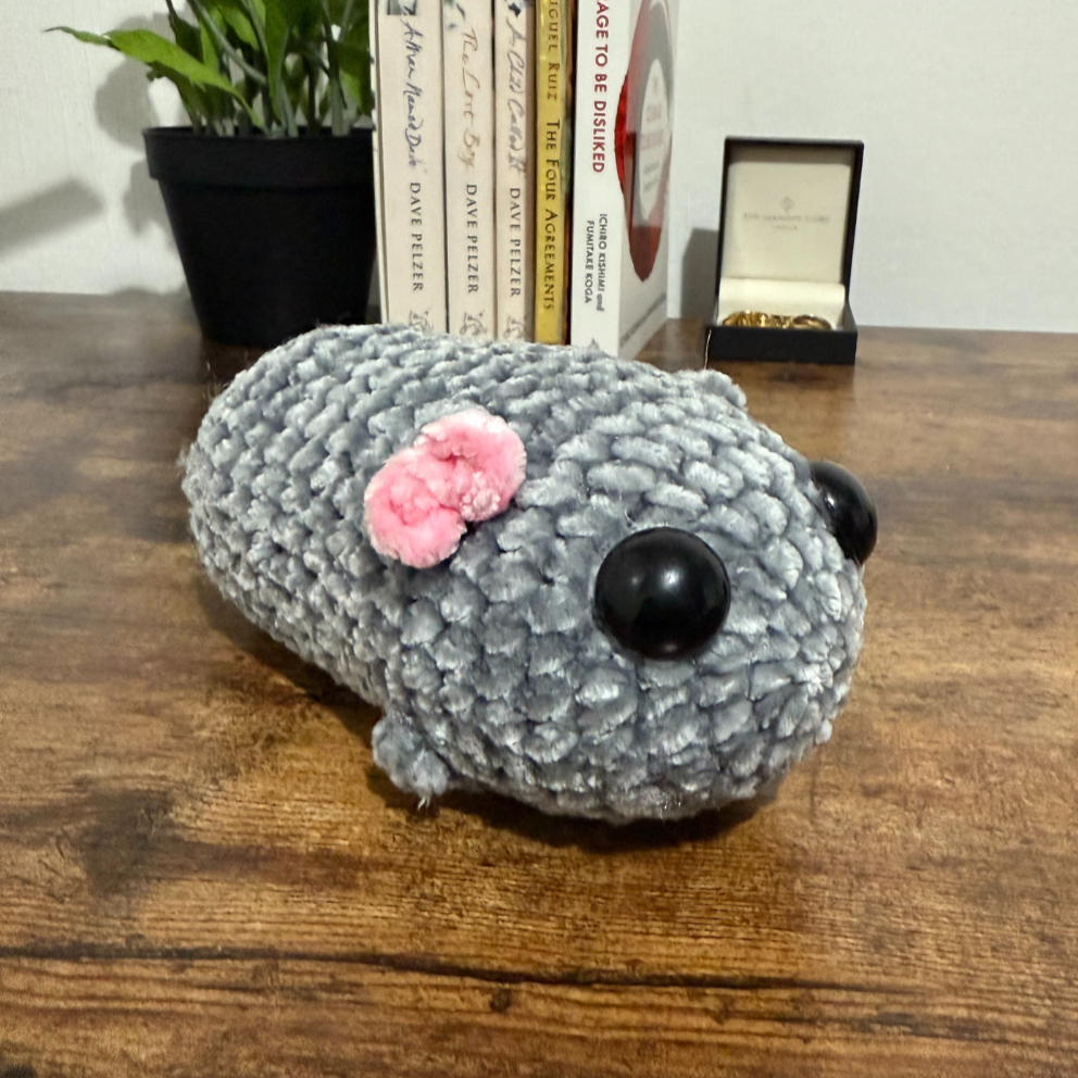 MySadHamster™ Large Crochet